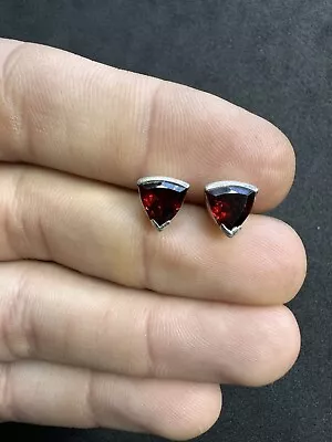 2.6g Vintage Sterling Silver 925 Garnet Stud Earrings Jewelry Lot L • $8