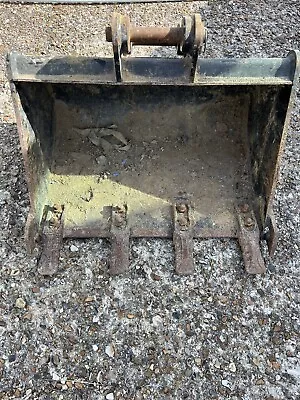 Mini Digger Excavator Bucket 25mm Pins 2ft 600mm • £100