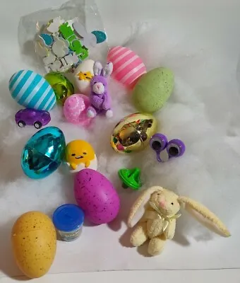 $13.05 • Buy Easter Basket Lot/ 9- Fillable Plastic Eggs 8-Toys Multicolor Mini Plush