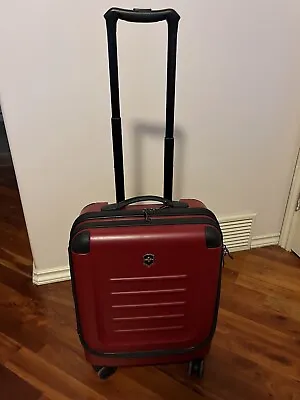 Victorinox Spectra 2.0 Global Carry-on Red • $181.75