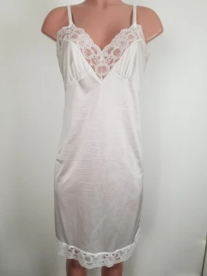 $24.89 • Buy Vintage 80s Sexy White Nylon Full Slip Lace Bodice Hem 36 Medium
