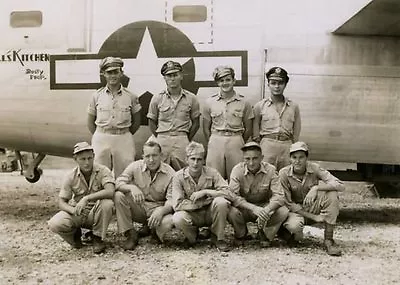 WWII Photo B-24 Liberator Crew 494th BG  WW2 World War Two  USAAF / 5032 • $5.99