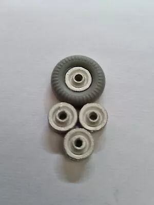 £3.95 • Buy Dinky Supertoys Lorry Hubs X 4 Top Quality Reproductions Guy, Big Bedford Etc 