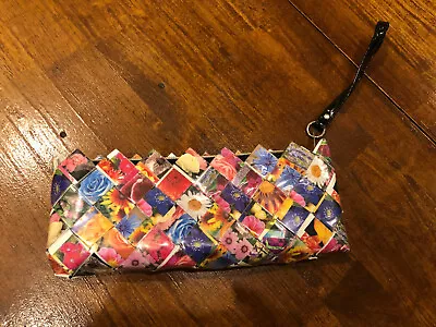 Nahui Ollin Flower Wristlet Clutch Bag • $8