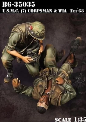 $6.99 • Buy 1/35 Vietnam Or Korea US Army Corpsman Medic Tending Wounded In Action GI - 078
