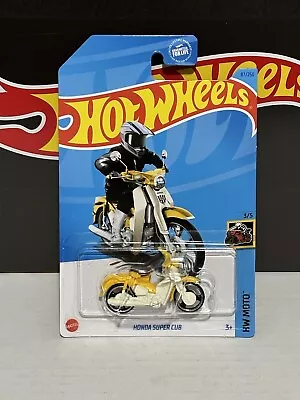 Hot Wheels HW MOTO 3/5 Honda Super Cub 87/250 *Yellow* • $2.99
