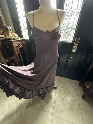 $425 • Buy Never Worn ZAC POSEN Fabulous Couture Gown, Plum - Flamenco!