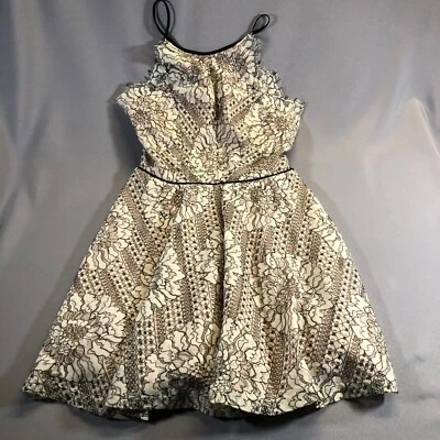 $21.99 • Buy City Studios Dress Juniors Size 7 Core Social Lace Fit Flare Floral Cream/Black