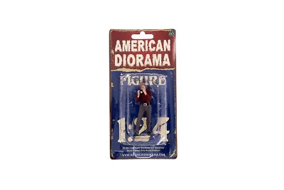 Race Day 1 1:24 Scale American Diorama Figurine Figure II Man Guy Male 3  Camera • $7.09