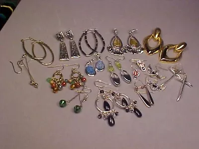 Vintage Pierced Dangle Earrings - Lot Of 15 Pair • $1.99