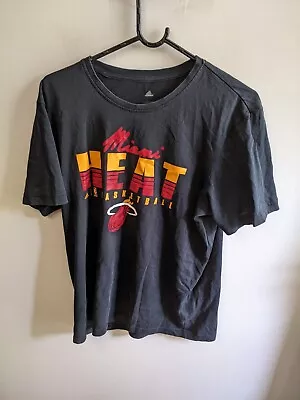 Miami Heat Shirt Mens Medium Black NBA Basketball Tee Lightweight Adults • £10.86