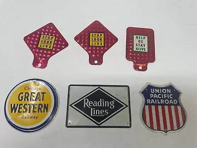 Vintage Railroad Tin Signed Badges Union Pacific Chicago Great Western Reading  • $31.49