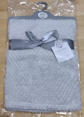 BABY SNUGGLE BLANKET. BABY WRAP. SUPERSOFT GREY. 75 X 100 Cm. NEW. • £6.95