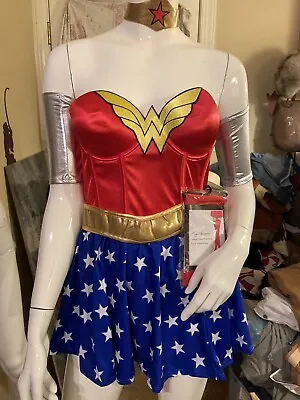$19 • Buy Women's Wonder Woman Costume Sz Medium Corset