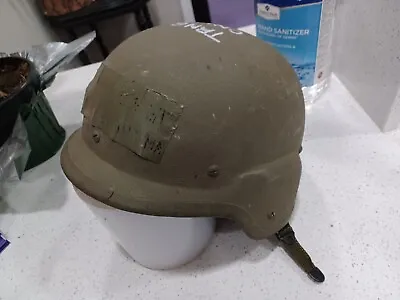 GENTEX Helmet Grnd Troops Parachuted USAF Kevlar DWO515123 DLA100-83-C-4223 Med. • $210