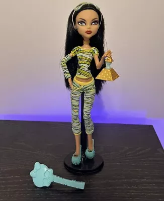 Monster High Dead Tired Cleo De Nile Doll First Wave Black Elastics • $69.99