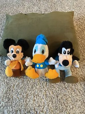 Vintage Disney’s Mickey’s Christmas Carol Plush.  Includes Mickey Donald & Goof • $12