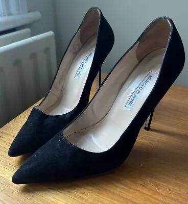 Manolo Blahnik Black Suede Pumps UK Size 6 • £90