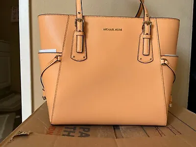 Michael Kors Voyager East West Cantaloupe Satchel Tote Shoulder Hand Bag MSR228 • $159.99