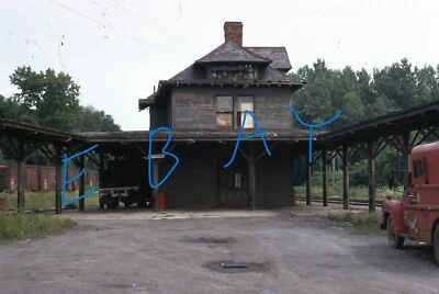 $3.99 • Buy Lehigh Valley LV Train Station Rochester Jct Mendon NY 1971 Original Kodachrome