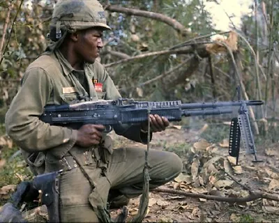 U.S. Gunner Fires His M60 Machine Gun At Sniper 8x10 Vietnam War Photo 663 • $7.43