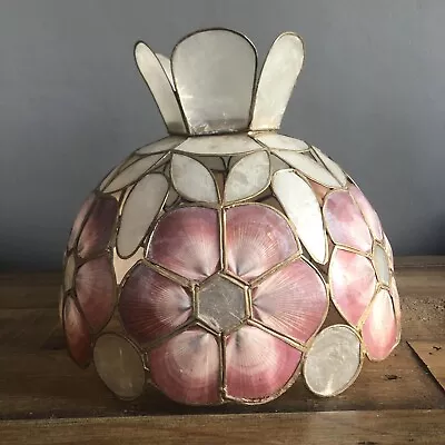 Vintage 10.5 Inch Capiz Shade With Crown. Pink Shell Design.Flaw. • £8.50