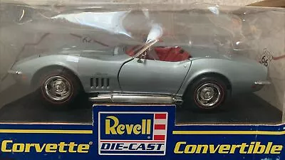 Revell - 1969 Chevrolet Corvette 427 Convertible - 1/18 Diecast • $49.49