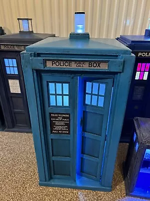 Dr Who 3rd Tardis 18 Inch Scaled Model Interior Lights & Flashing Lamp. • £475
