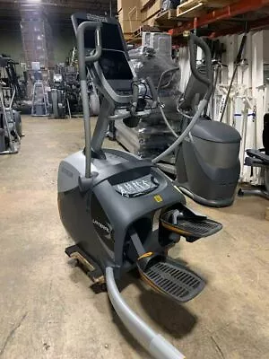 Octane Fitness LX8000 Lateral X W/ Smart Console And TV - Cleaned & Serviced • $1895