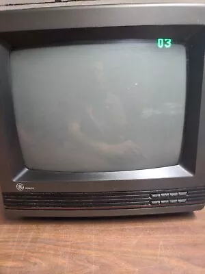 Vintage GE Retro Gaming CRT Tube 13  Color TV 13GP4350 - No Remote • $70.97