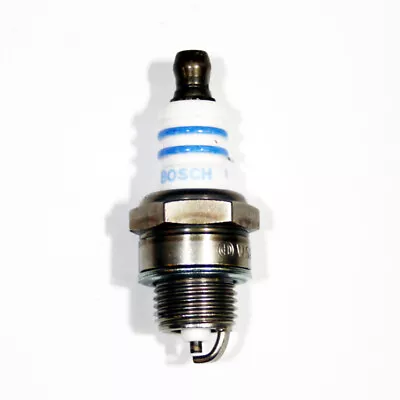 £2.19 • Buy Bosch Spark Plug WSR6F 0242240506 [3165141051063]