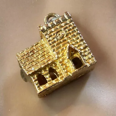 9 Ct Gold Second Hand Church With Marraige Vows • £145