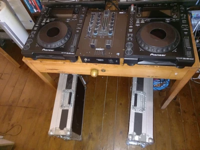 £2200 • Buy Pioneer Cdj 900 Nexus Pair, Plus Reloop Rmx 22i Mixer Plus Flight Cases.