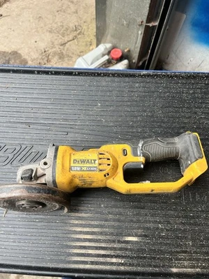 DEWALT 18V/20V Cordless Mini Angle Grinder – Brushless, Compact, No Battery