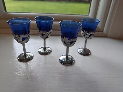 $29.95 • Buy 4 Vintage Cobalt Blue Glass Art Deco Dragon Serpent Flower Base Cordial Glasses