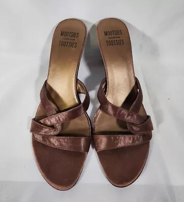 Mootsies Tootsies Size 8.5 Brown Satin Backless Sandals 2.5  Heel • $22