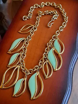 VTG Monet Green Enamel Statement Leaf Charm Mod Heavy Gold TN Adj Chain Necklace • $14.99