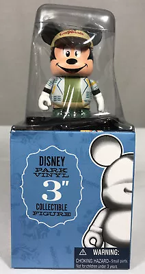 DISNEY VINYLMATION 3  PARK 11 CALIFORNIA TOURIST MICKEY MOUSE TOPPER C/CAP TOY • $15.88