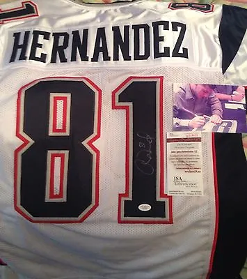 AARON HERNANDEZ Autographed Signed Jersey --JSA Authentic! With Signing Picture! • $10000