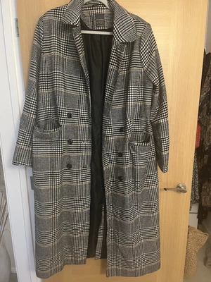 £10 • Buy PRIMARK Check Maxi Coat 20