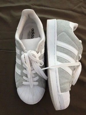 $40 • Buy Adidas Superstar Silver Glitter Sx US9 EU 41.5 EUC
