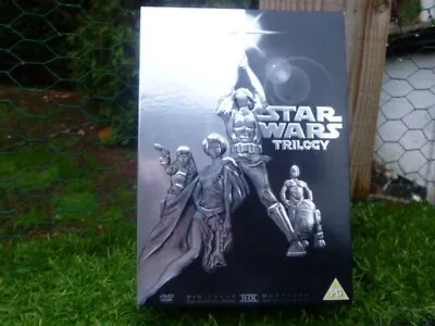 £0.99 • Buy COLLECTABLE : STAR WARS : TRILOGY : BOX SET   : 4 DVD'S  ONLY 99p