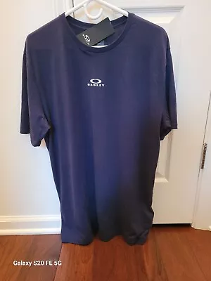 NWT Oakley Hydrolix Short Sleeve T-Shirt In Navy Men's Size 3XL • $19.79