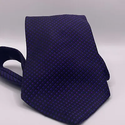 Van Heusen Men's 100% Imported Silk Tie Purple/Black Good Condition • $4.99