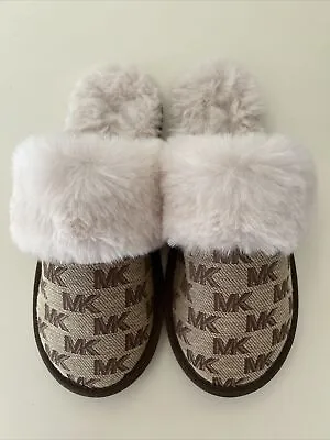 Michael Kors Women’s Tula Scuff Slip On Cozy Slippers Beige 7M • $42.99