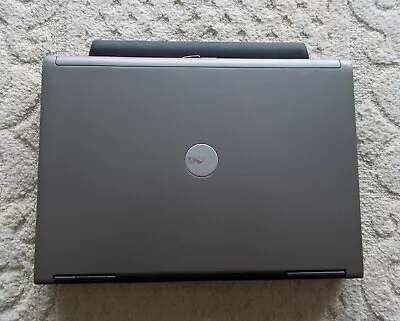 Dell D630 Laptop Computer 2.0-2.20 Ghz Cpu 3gb Ram 160gb Hdd Linux Mint 21.3 • $179