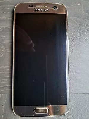 Samsung Galaxy S7 SM-G930F - 32GB - Gold Platinum (Unlocked) • £20