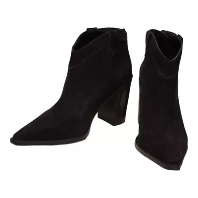 Vince Camuto Wellinda Women's Size 9.5 Black Suede Ankle Boots  • $34