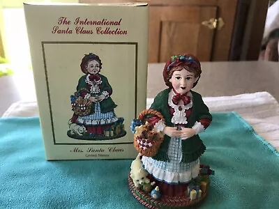 Mrs Santa Claus United States International Collection Figurine In Box MC02 • $12.95