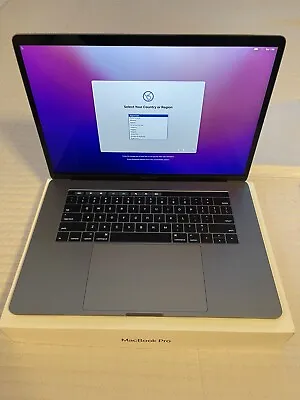 COMPLETE IN BOX - Apple MacBook Pro A1707 15” 1TB 2.9GHZ 16gb (RX 460 GPU) • $424.95